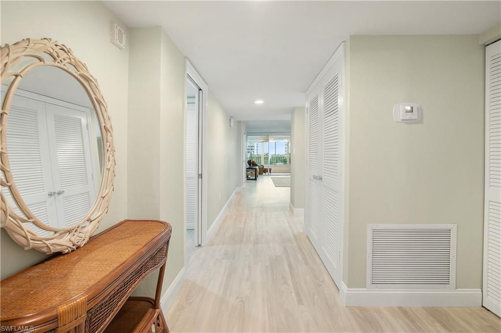 21 Bluebill Ave, Unit B-303, Naples, FL 34108 Photo