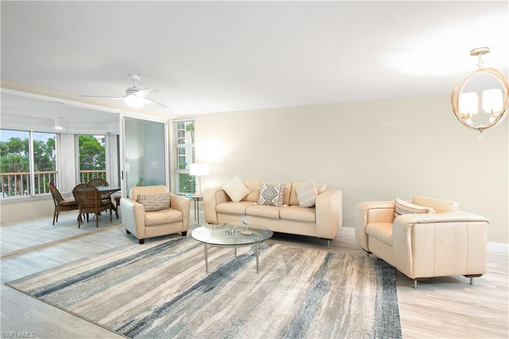 21 Bluebill Ave, Unit B-303, Naples, FL 34108 Photo