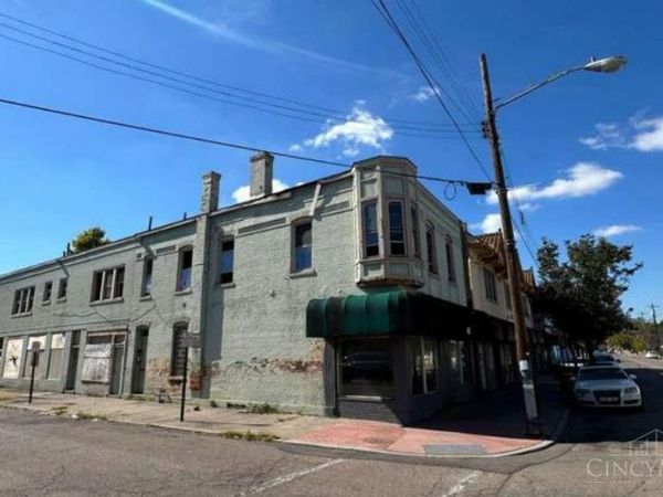 701 W Wyoming Avenue, Lockland, OH 45215