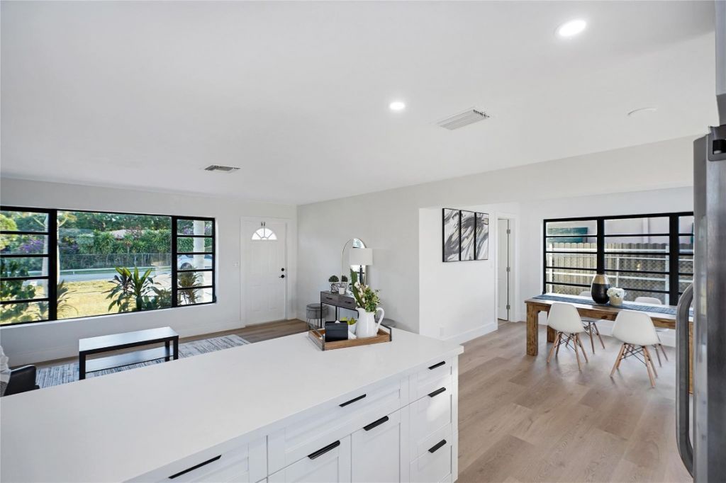 3613 SW 1st Street, Fort Lauderdale, FL 33312 Photo