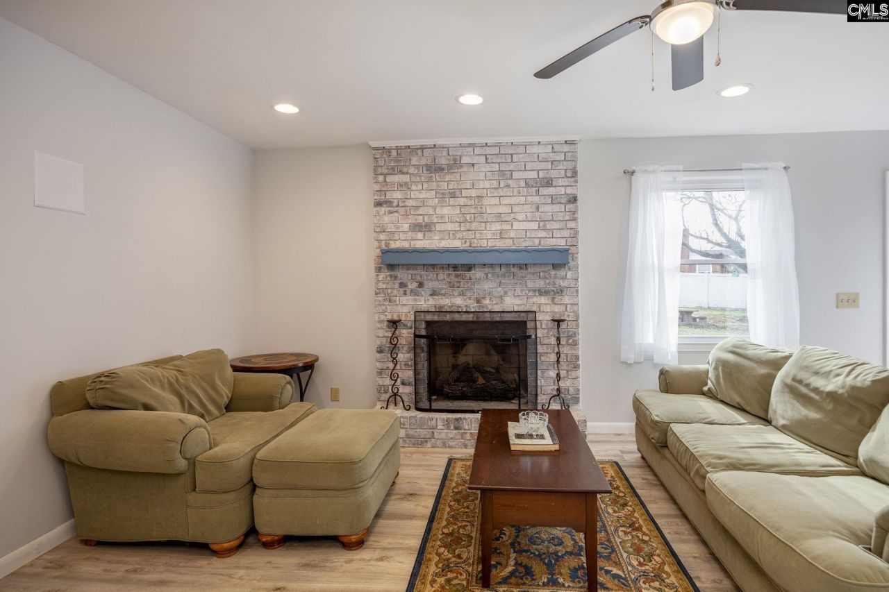 560 Edisto Drive Photo 18