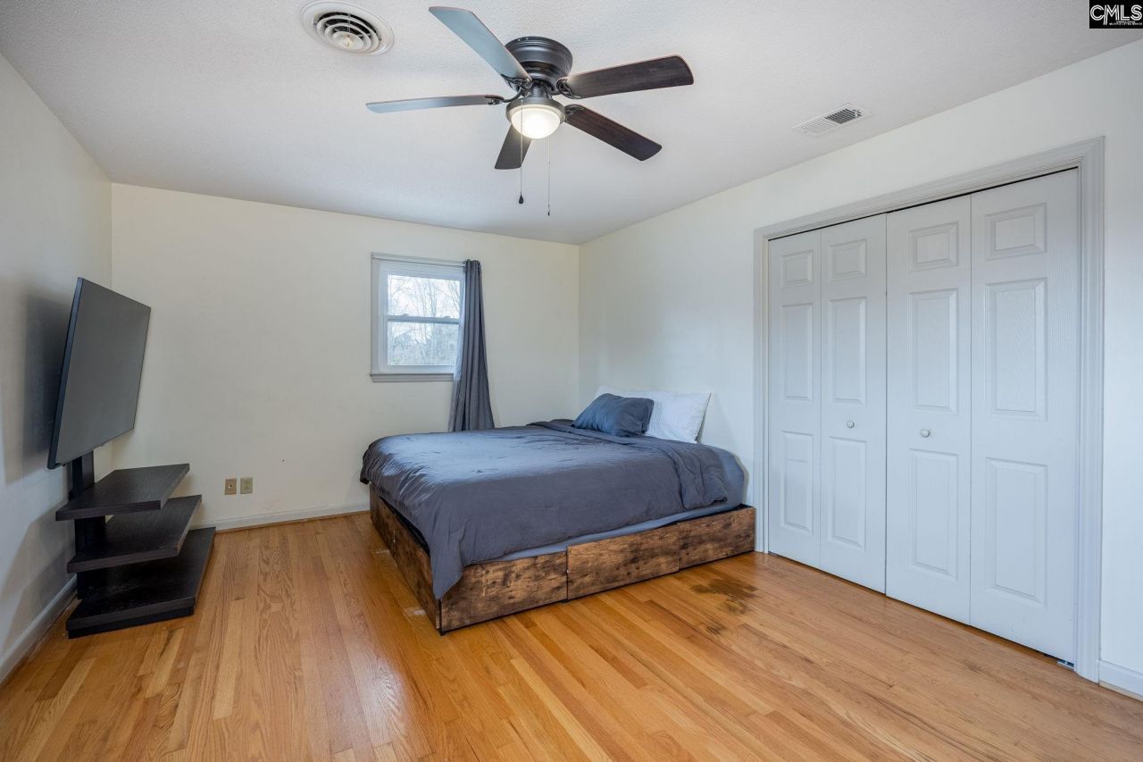 560 Edisto Drive Photo 25