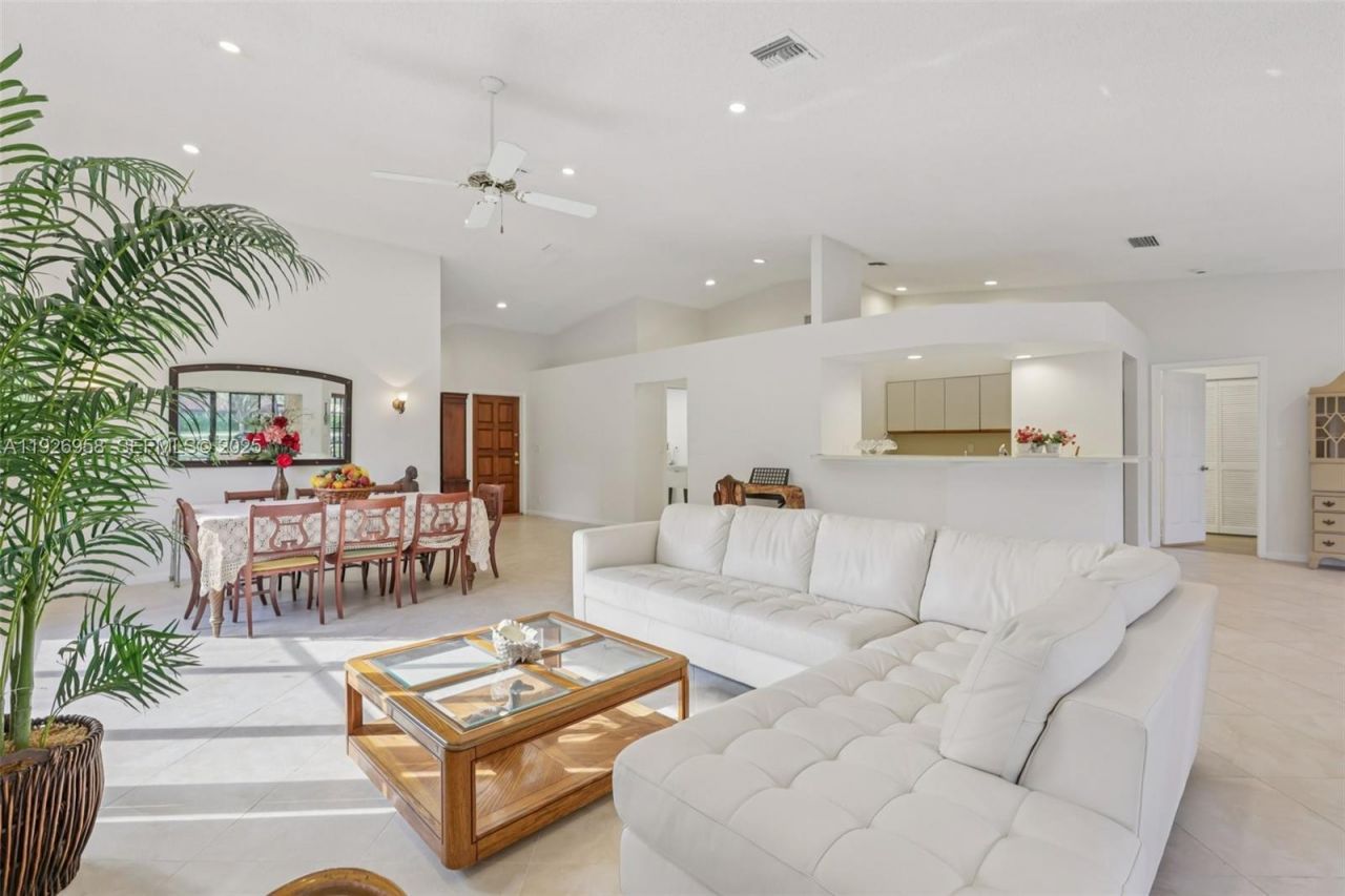 22792 Marbella Cir, Boca Raton, FL 33433 Photo