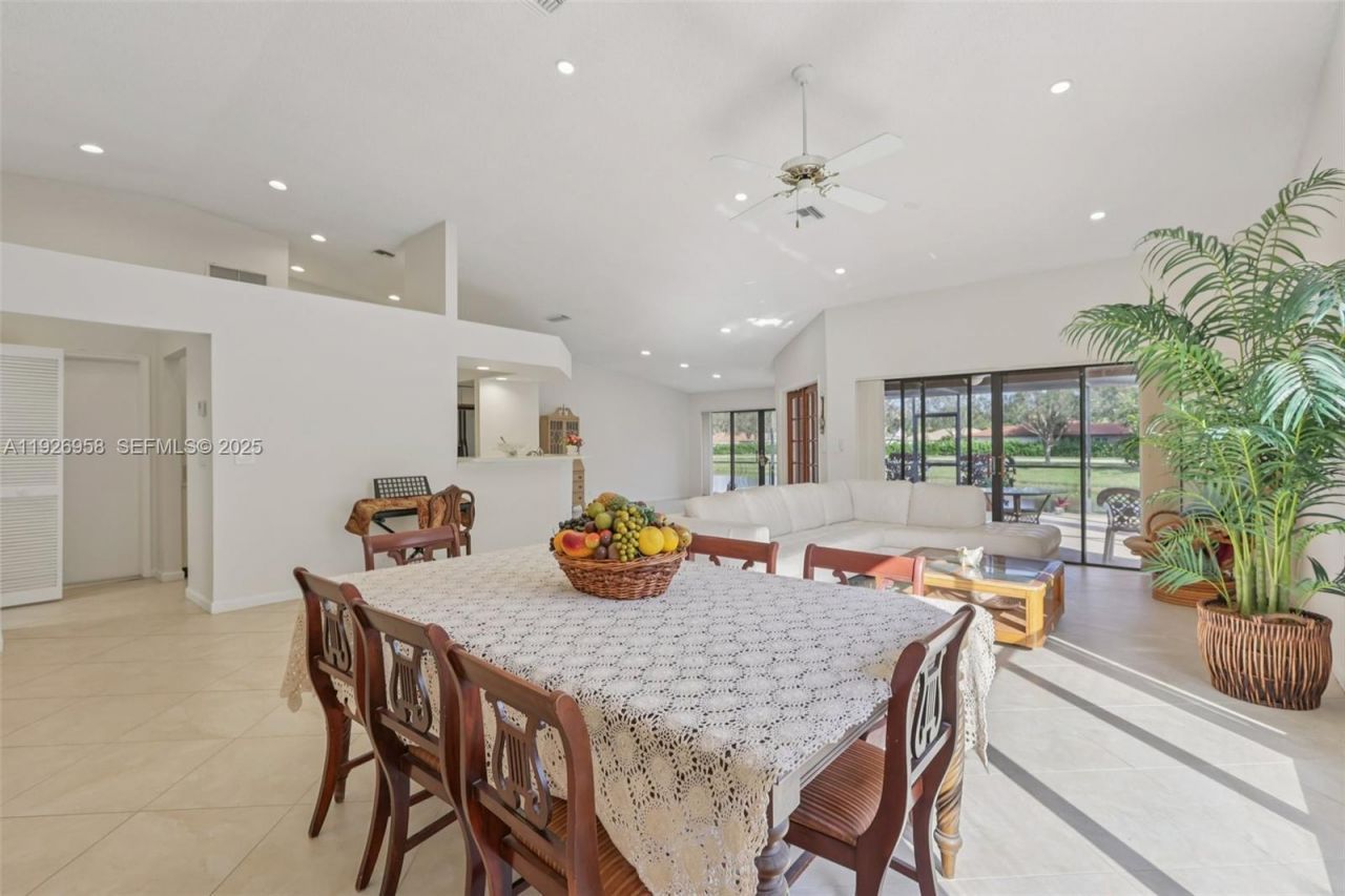 22792 Marbella Cir, Boca Raton, FL 33433 Photo