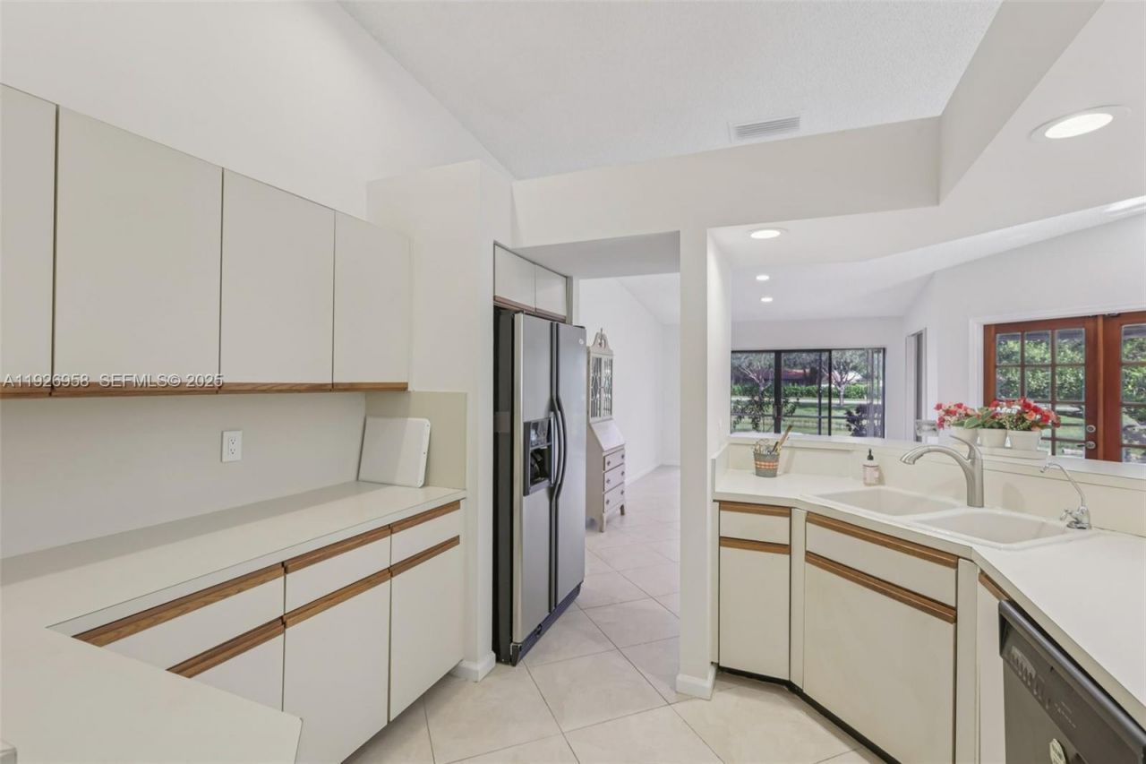 22792 Marbella Cir, Boca Raton, FL 33433 Photo