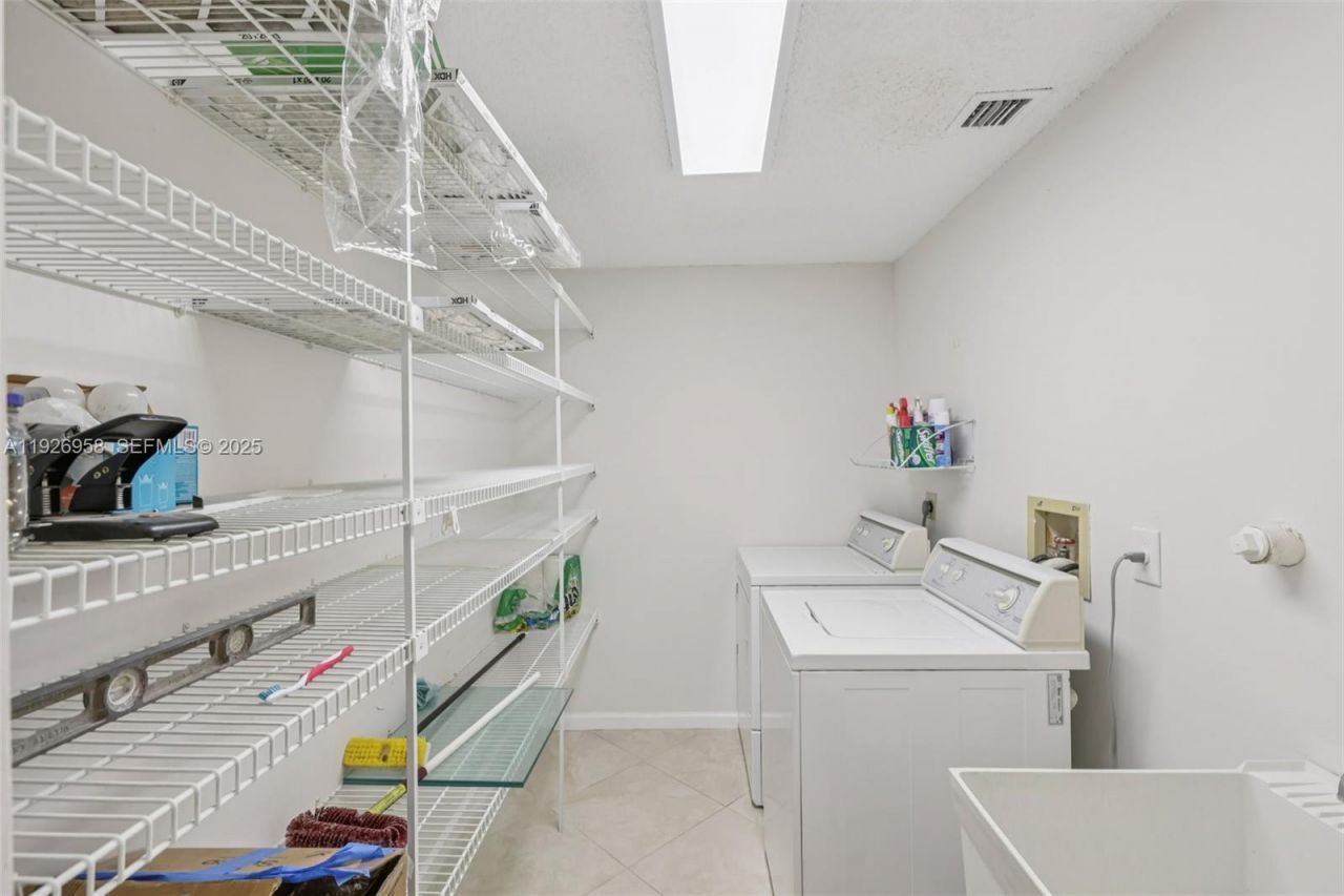 22792 Marbella Cir, Boca Raton, FL 33433 Photo