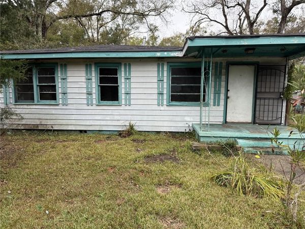 6 Brucewood Drive W, Mobile, AL 36613