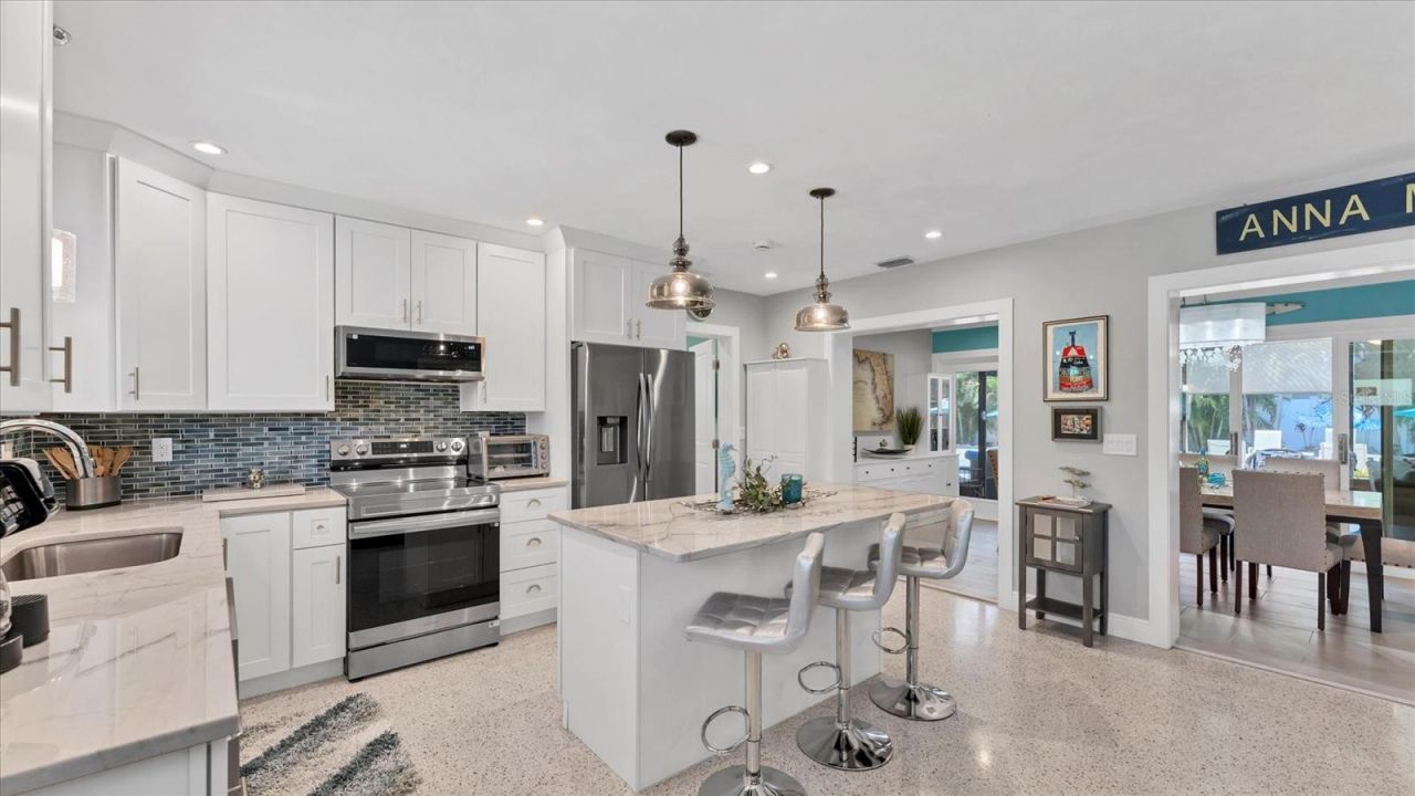 154 Crescent Drive, Anna Maria, FL 34216 Photo