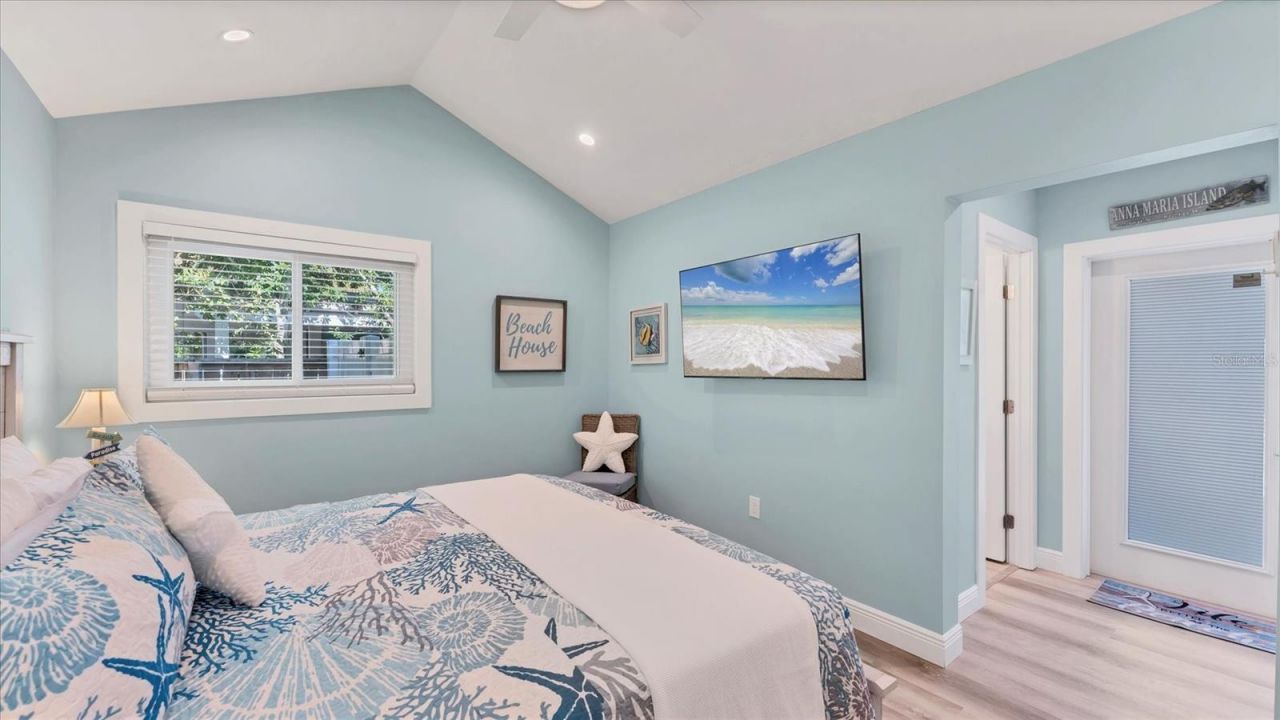 154 Crescent Drive, Anna Maria, FL 34216 Photo