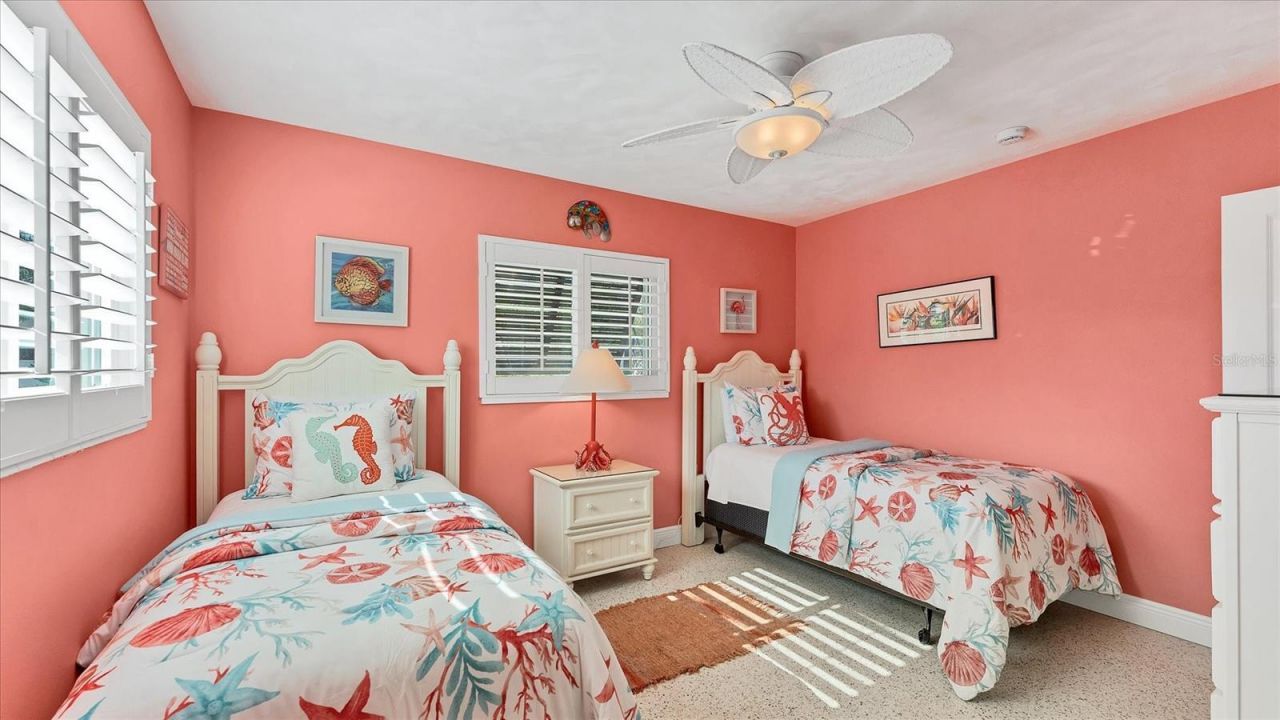 154 Crescent Drive, Anna Maria, FL 34216 Photo