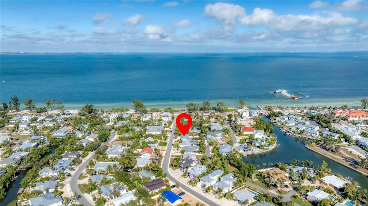 154 Crescent Drive, Anna Maria, FL 34216 Photo