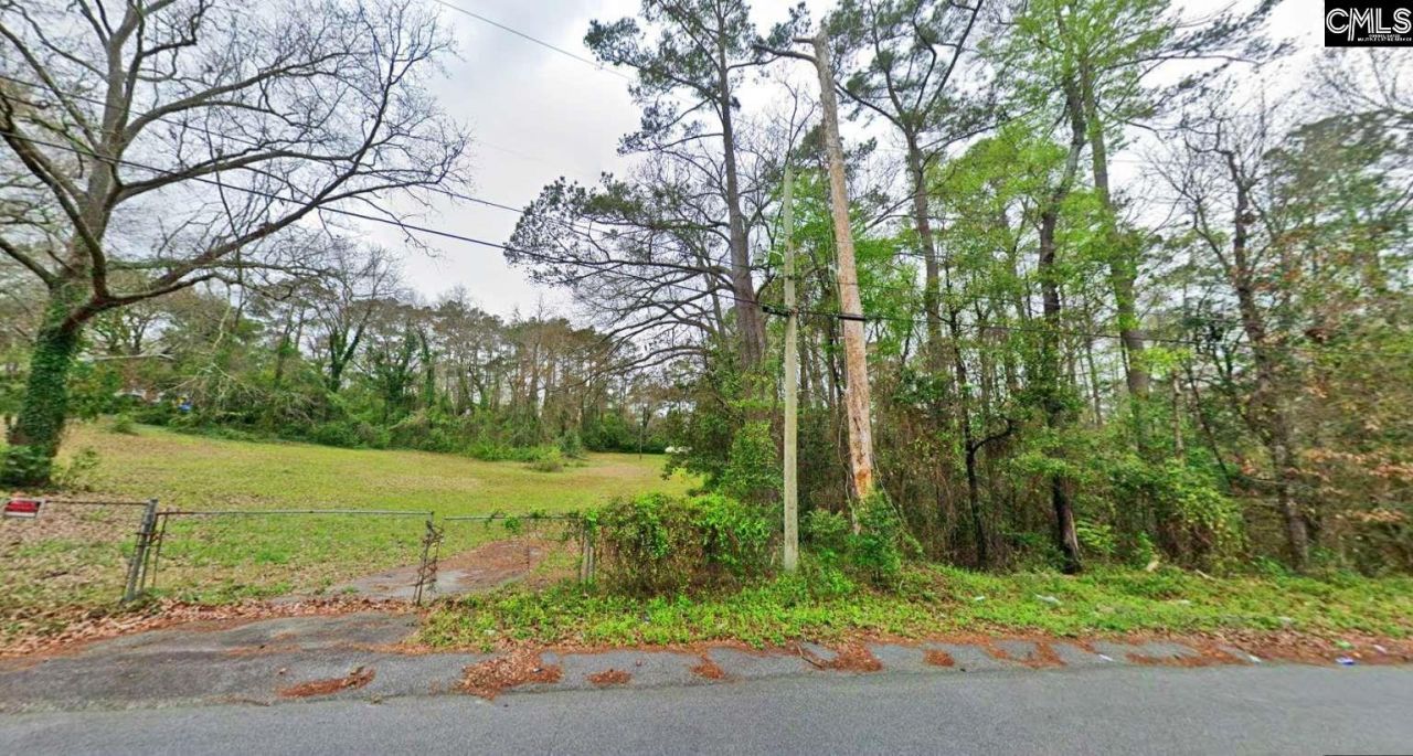 4000 Maurice Street Photo 4