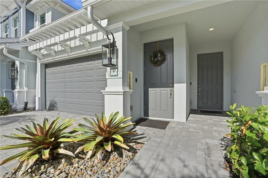2647 Seychelles Cir, Unit 2206, Naples, FL 34112 Photo