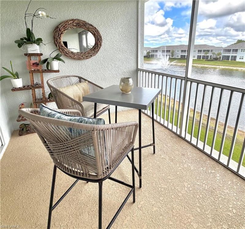 2647 Seychelles Cir, Unit 2206, Naples, FL 34112 Photo