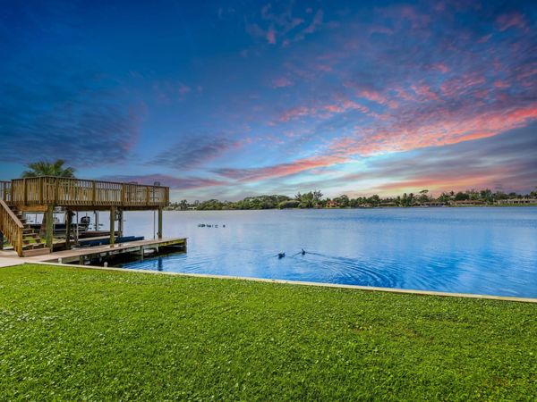 2097 Circle Place Drive, Lake Worth, FL 33462