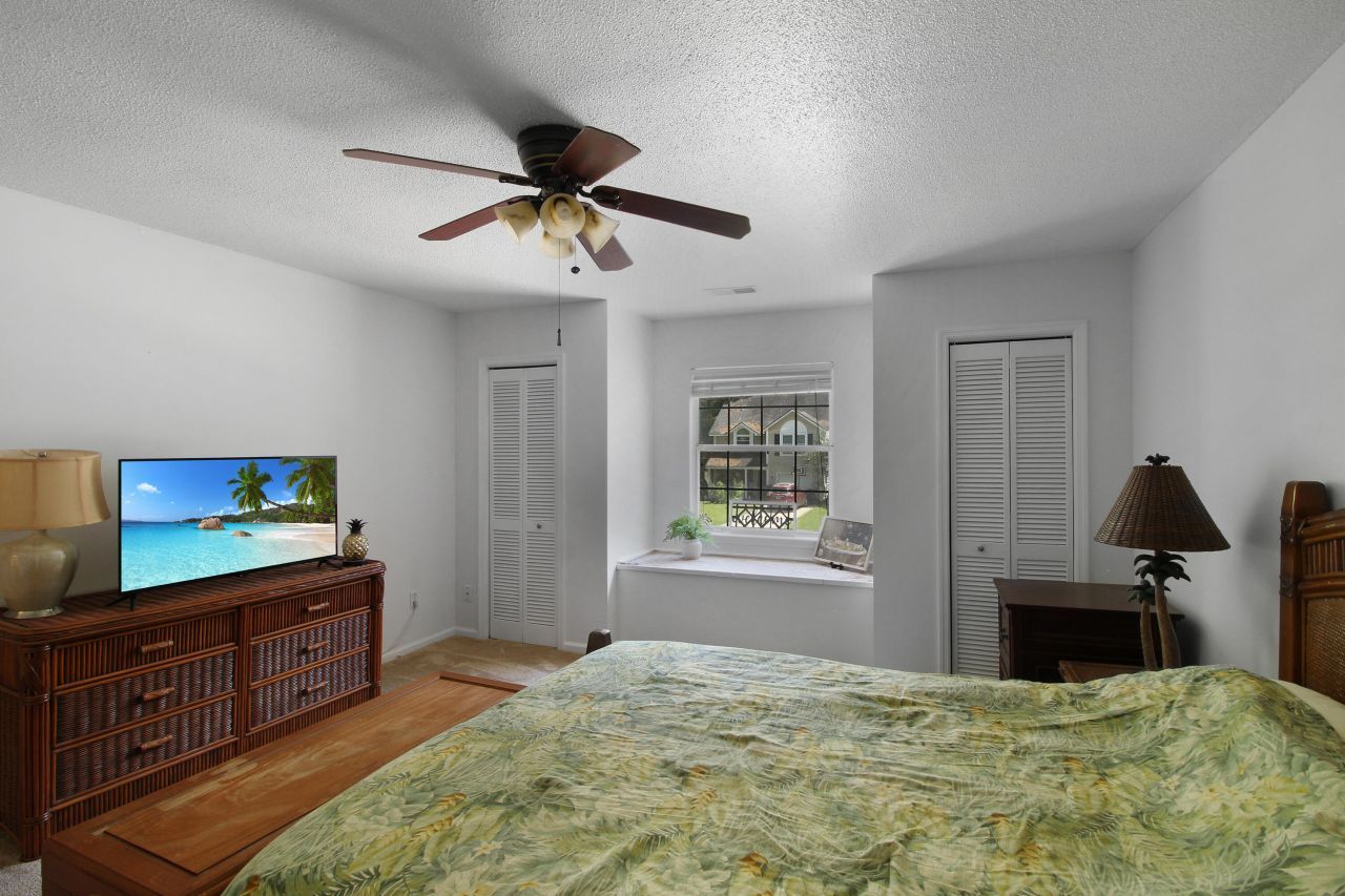 104 Excaliber Place Photo 29