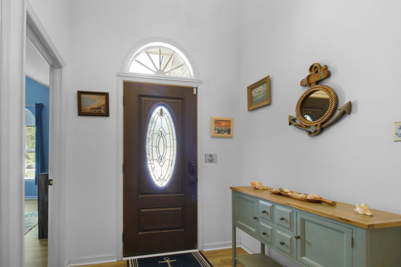 104 Excaliber Place Photo 39