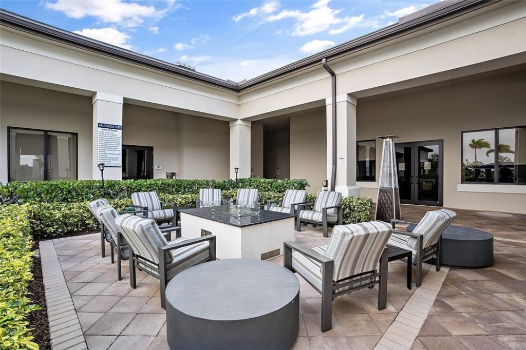 11729 SW Golden Falls Lane, Port Saint Lucie, FL 34987 Photo