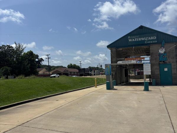 1635 N Jerry Clower Boulevard, Yazoo City, MS 39194