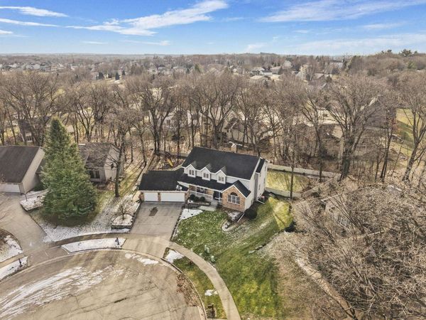 948 Timber Ridge Drive, Oregon, WI 53575