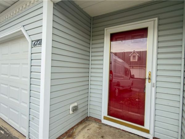 6728 Bayside Drive, Madison, OH 44057