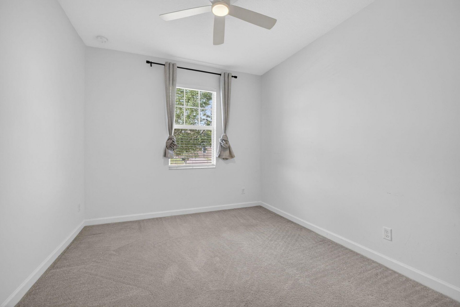 1322 Tangled Orchard Trace, Loxahatchee, FL 33470 Photo