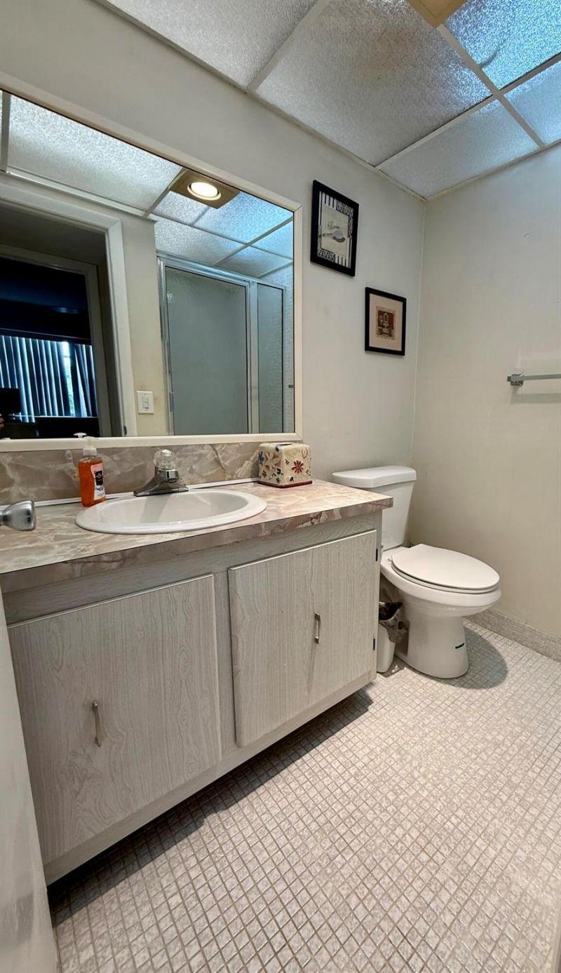 470 Capri J, Delray Beach, FL 33484 Photo