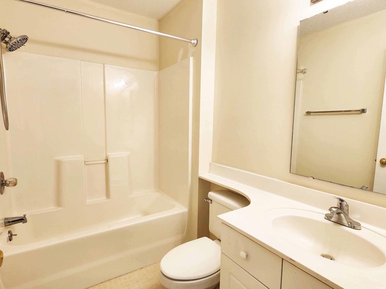 195-722 Egret Run Ln. Photo 20