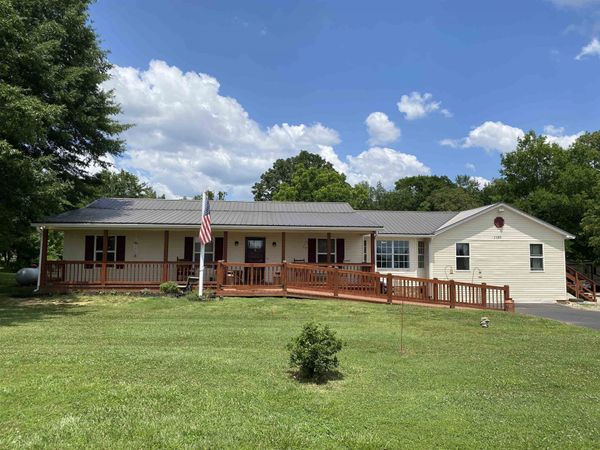 1120 JOT EM DOWN RD, Morris Chapel, TN 38361