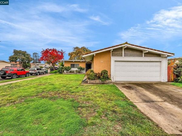 1246 1246 Otis Dr, Alameda, CA 94501