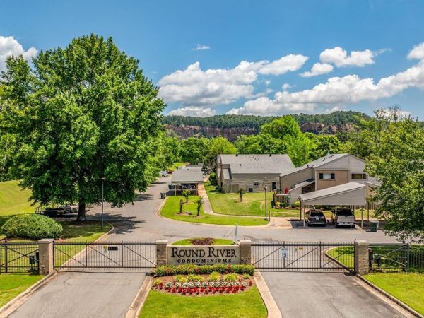 2510 Riverfront Drive, Little Rock, AR 72202