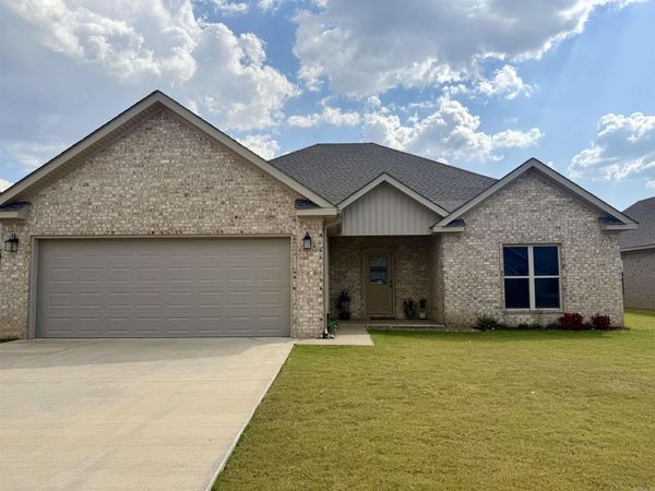 128 Clearwater Drive, Brookland, AR 72417