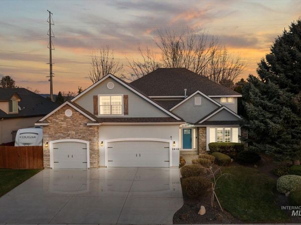 2910 S Mayflower Way, Boise, ID 83709