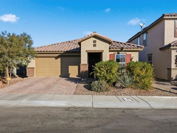 1418 Majestic Pond Avenue, North Las Vegas, NV 89084