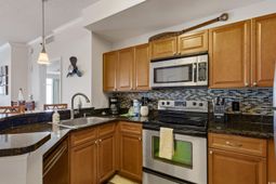 215 77th Ave. N photo 4