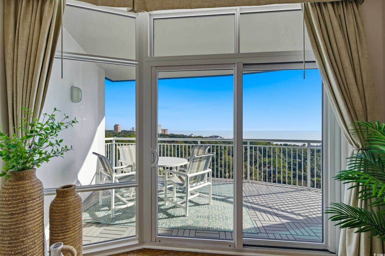 215 77th Ave. N Photo 9