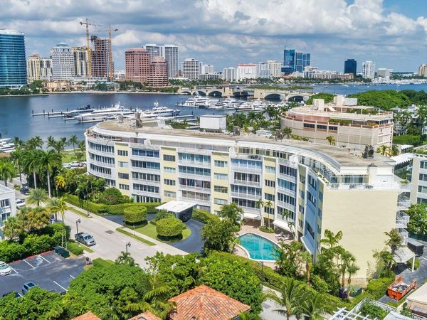 389 S Lake Drive, Unit 2h, Palm Beach, FL 33480