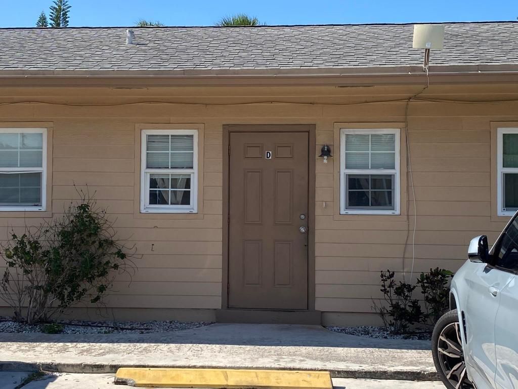 525 S Swinton Avenue, Unit 1-8, Delray Beach, FL 33444 Photo