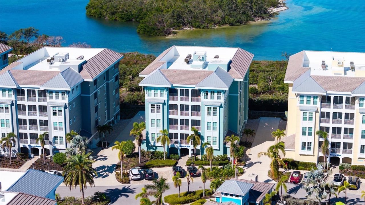 388 Aruba Circle, Unit 201, Bradenton, FL 34209 Photo