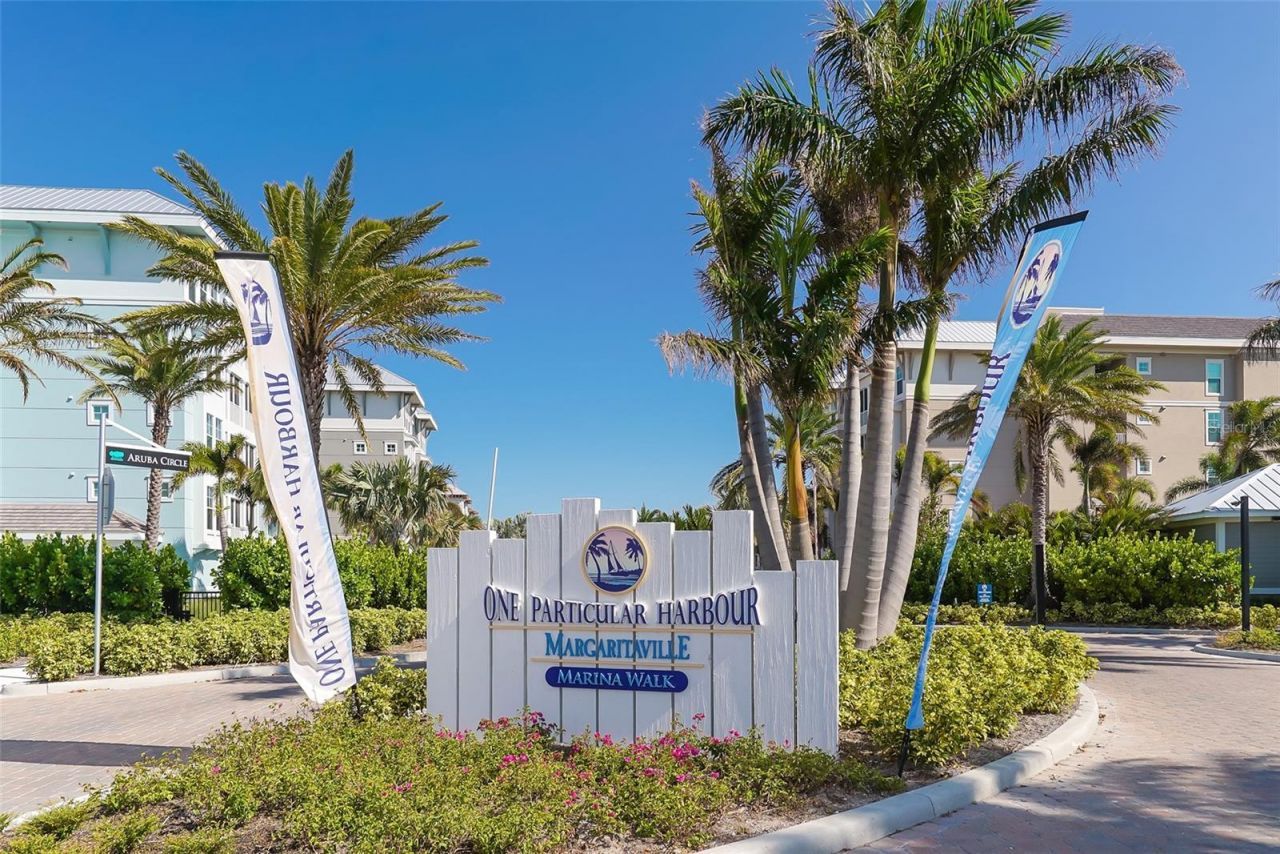 388 Aruba Circle, Unit 201, Bradenton, FL 34209 Photo