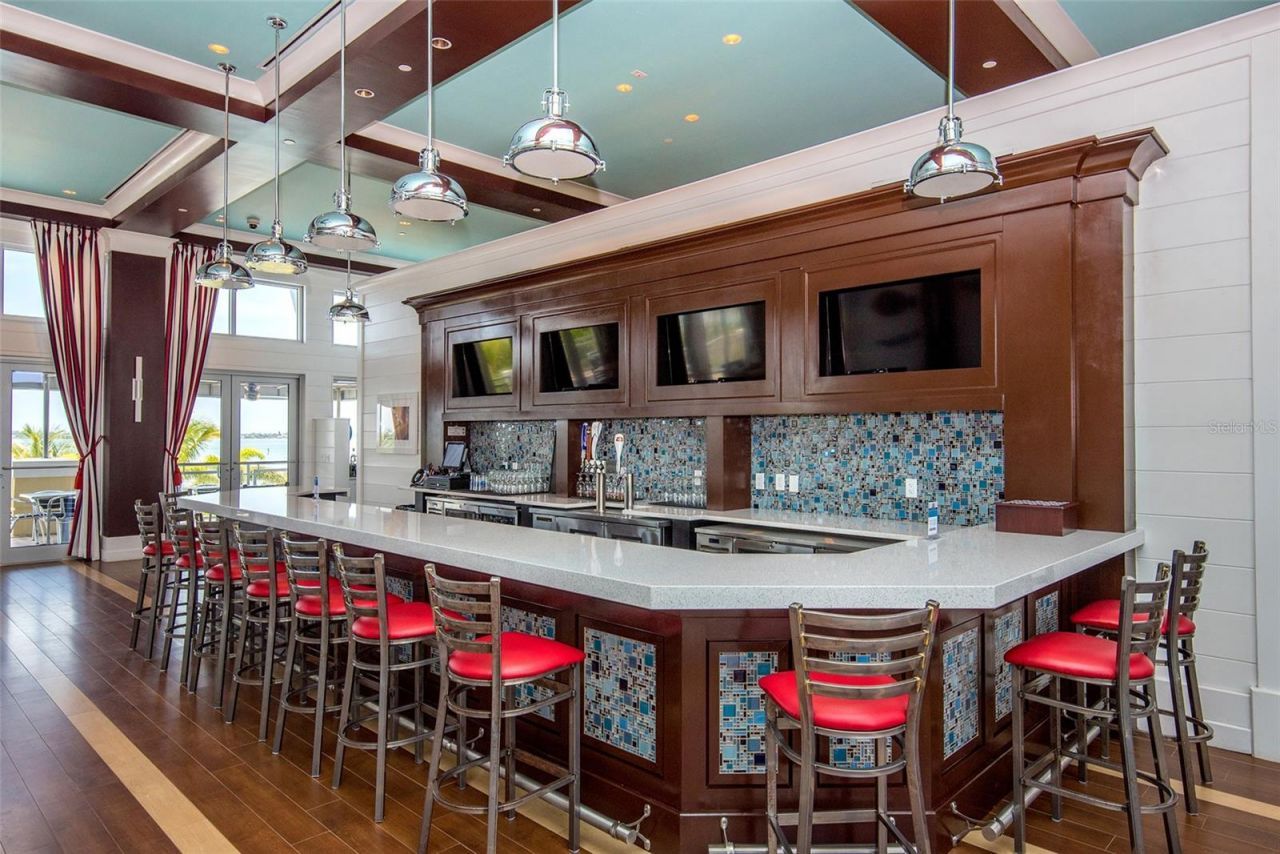 388 Aruba Circle, Unit 201, Bradenton, FL 34209 Photo