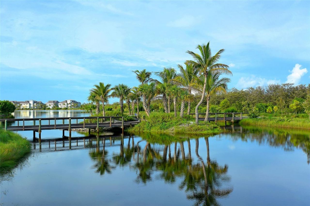 388 Aruba Circle, Unit 201, Bradenton, FL 34209 Photo