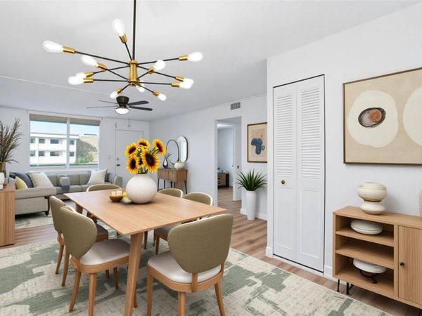 5095 BAY STREET NE, Unit 210, ST PETERSBURG, FL 33703