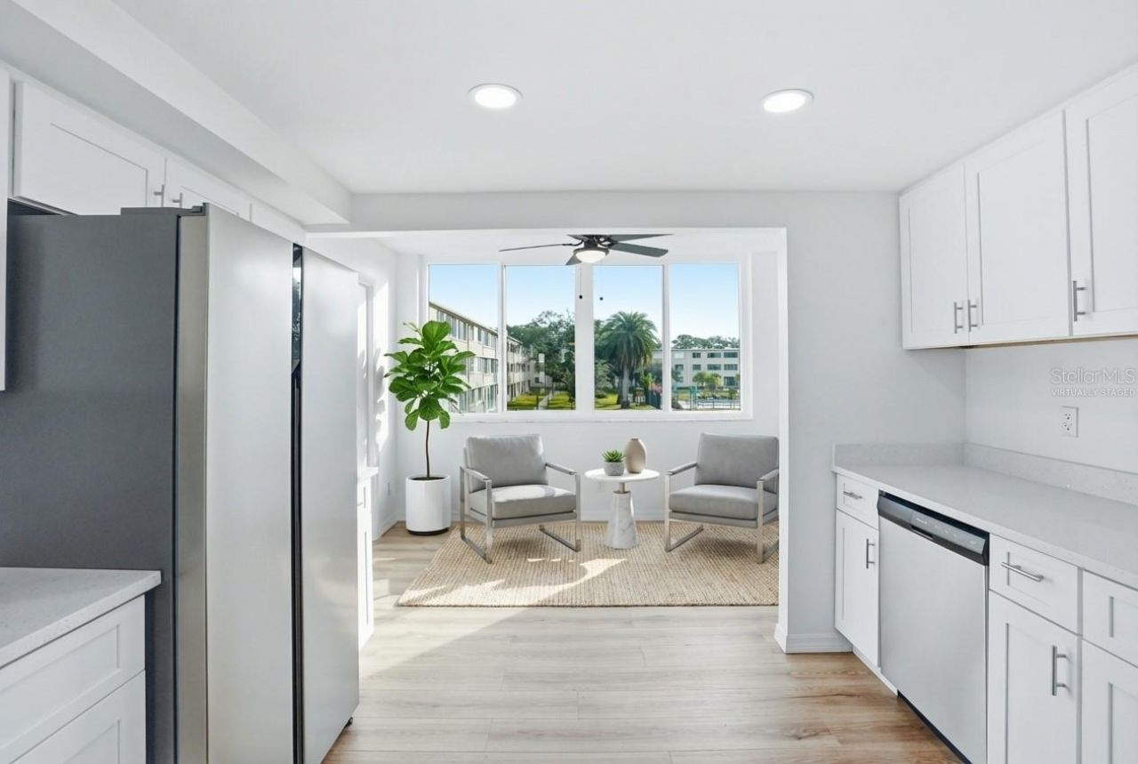 5095 Bay Street Ne, Unit 210, Saint Petersburg, FL 33703 Photo