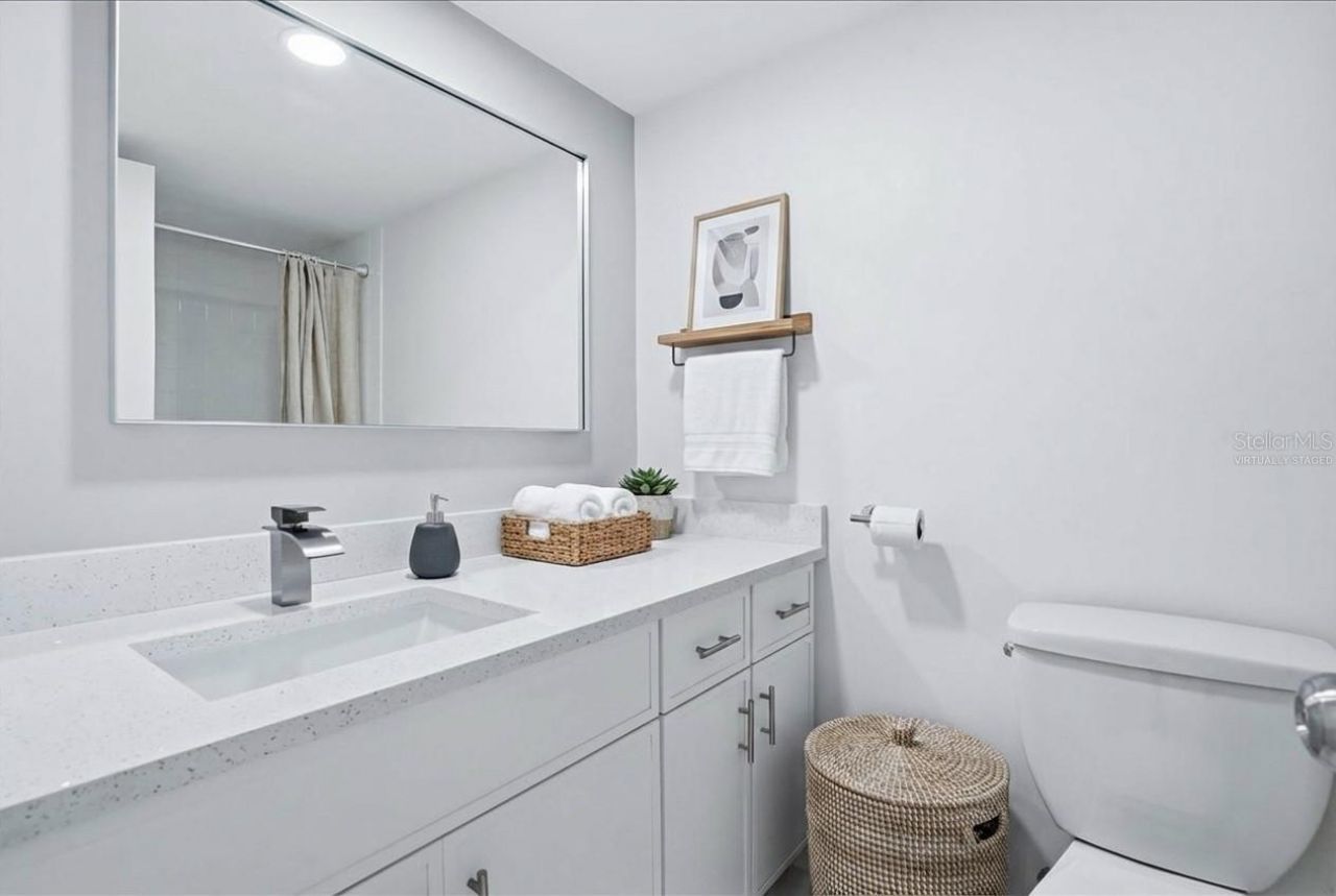 5095 Bay Street Ne, Unit 210, Saint Petersburg, FL 33703 Photo