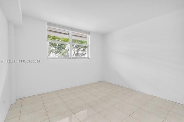 3660 NE 166th St, Unit 114, North Miami Beach, FL 33160 Photo