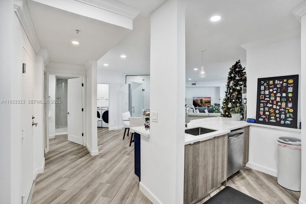 1 Century Ln, Unit 510, Miami Beach, FL 33139 Photo