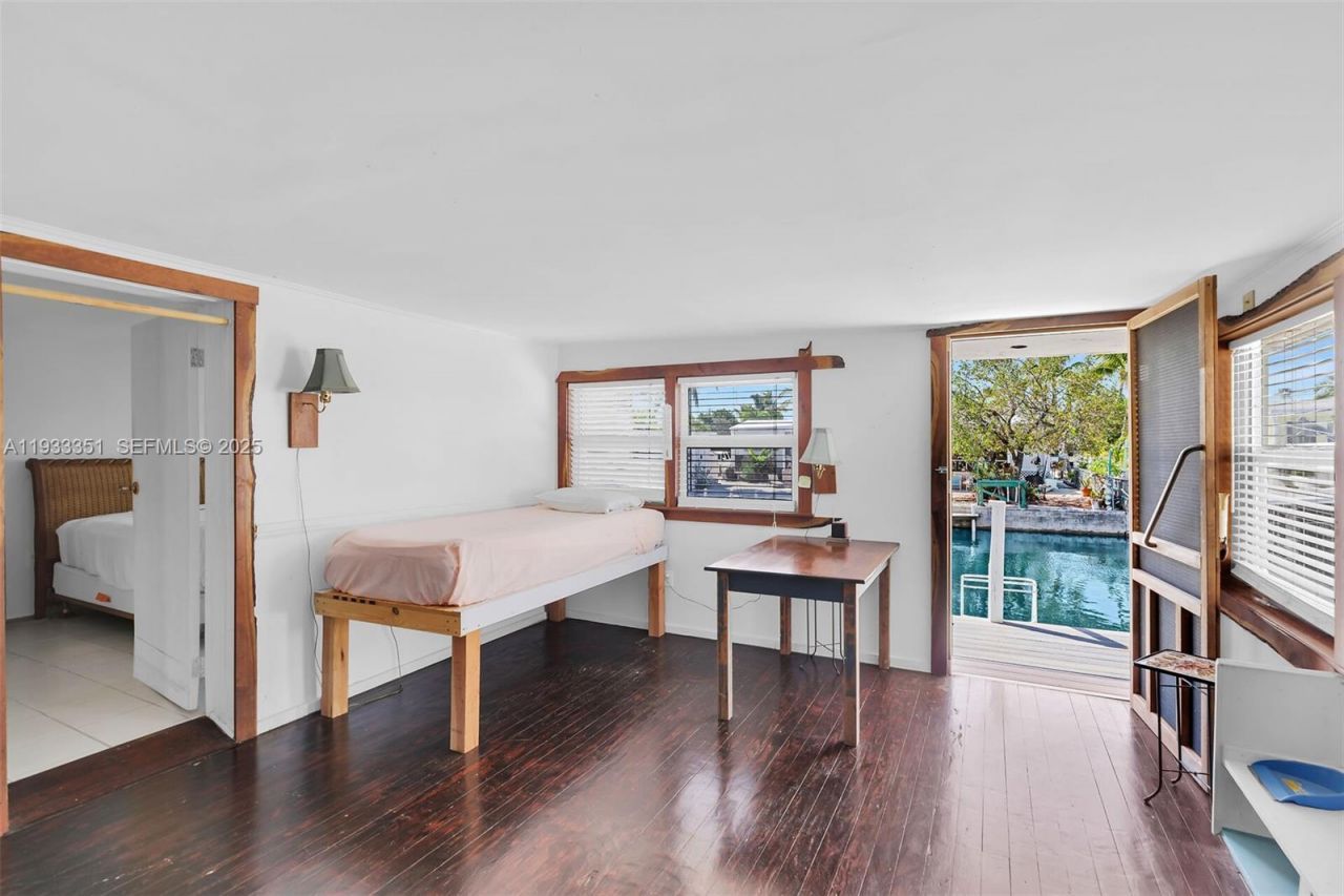 59761 Overseas Hwy, Marathon, FL 33050 Photo