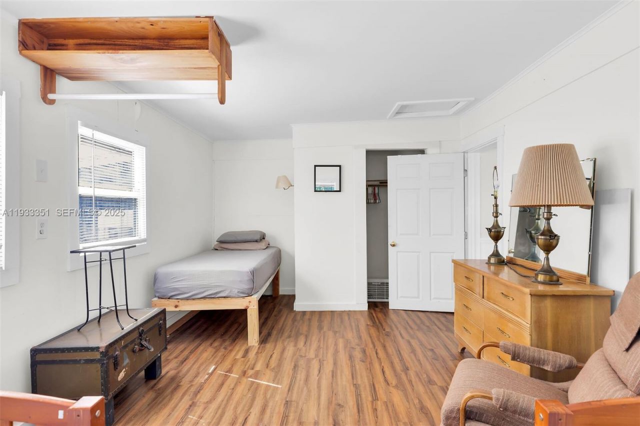 59761 Overseas Hwy, Marathon, FL 33050 Photo