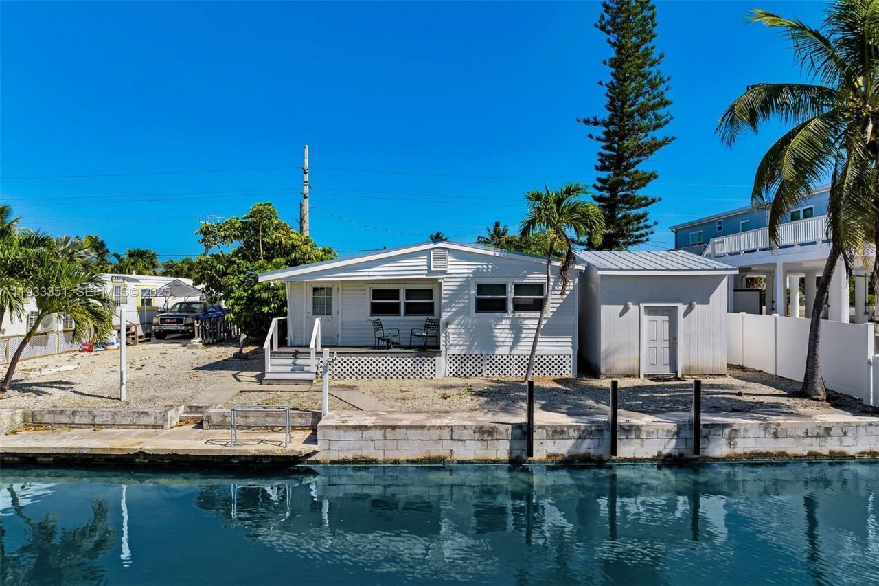 59761 Overseas Hwy, Marathon, FL 33050 Photo